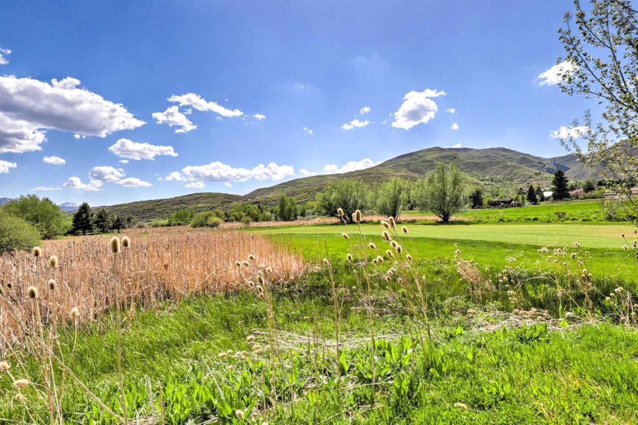 Peaceful Midway Studio With Mountain And Golf Views! Exterior photo